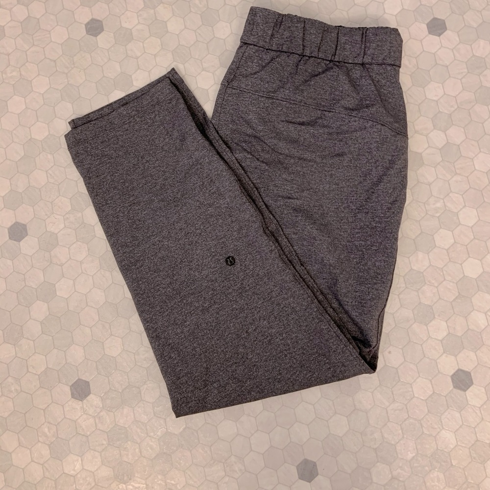 Lululemon on the fly pants